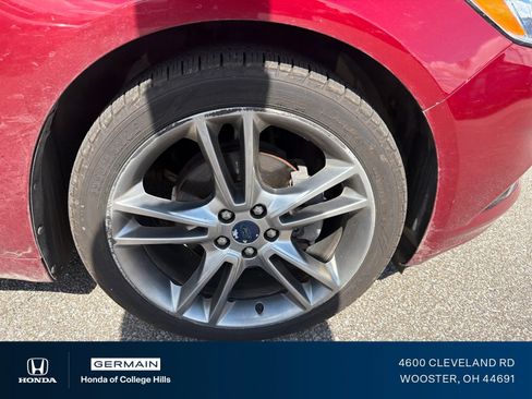 Used 2016 Ford Fusion Titanium FWD image 4