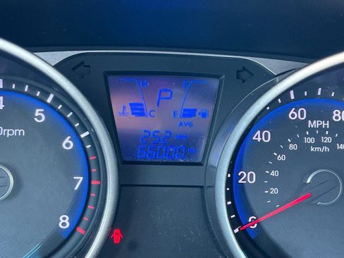 Used 2015 Hyundai Tucson Limited w/ Option Group 03 image 13