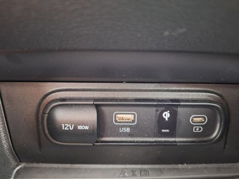 Used 2024 Kia Sportage EX FWD image 17