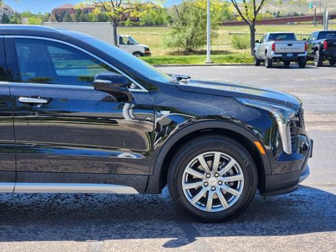 Used 2023 Cadillac XT4 Premium Luxury w/ Cold Weather Package FWD image 8