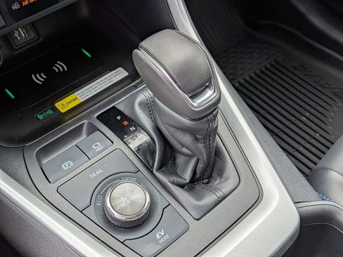 Used 2024 Toyota RAV4 XSE w/ Weather Package image 25