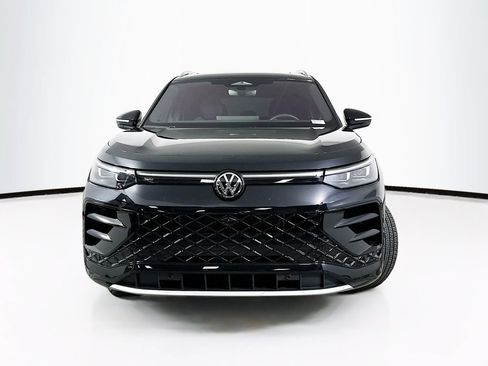 Used 2026 Volkswagen Tiguan SEL R-Line AWD/4WD image 6