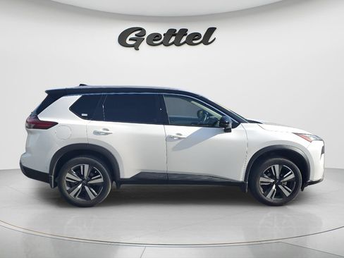 Used 2024 Nissan Rogue SL w/ SL Premium Package FWD image 4