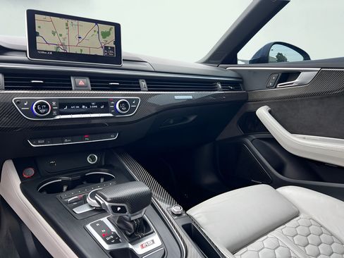 Used 2018 Audi RS 5 w/ Dynamic Package AWD/4WD image 39