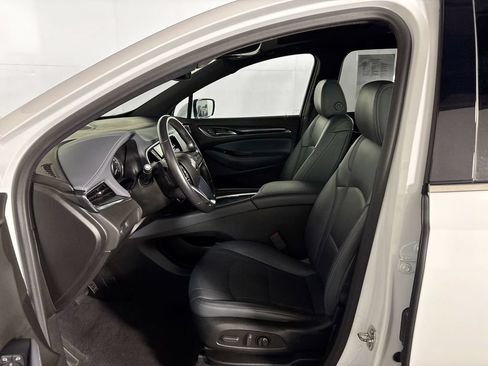 Used 2023 Buick Enclave Essence w/ Experience Buick Package AWD/4WD image 11
