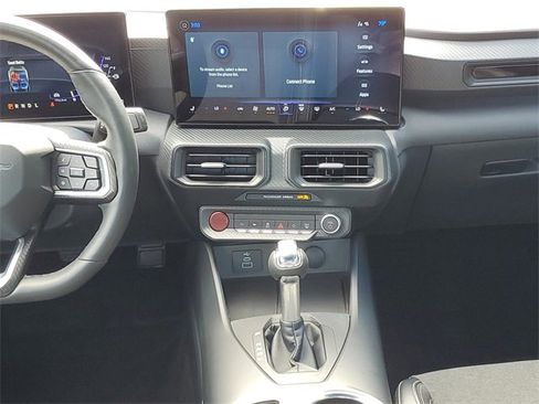 Used 2024 Ford Mustang Coupe image 27