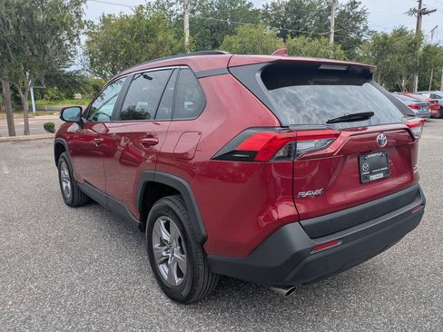 Used 2025 Toyota RAV4 XLE AWD/4WD image 6