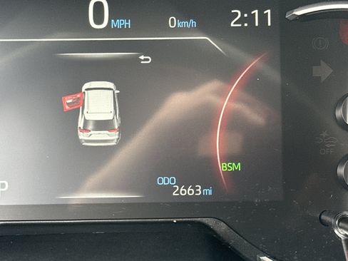 Certified 2025 Toyota RAV4 XLE image 22