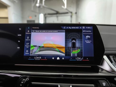 Used 2025 BMW X1 xDrive28i w/ Convenience Package image 17