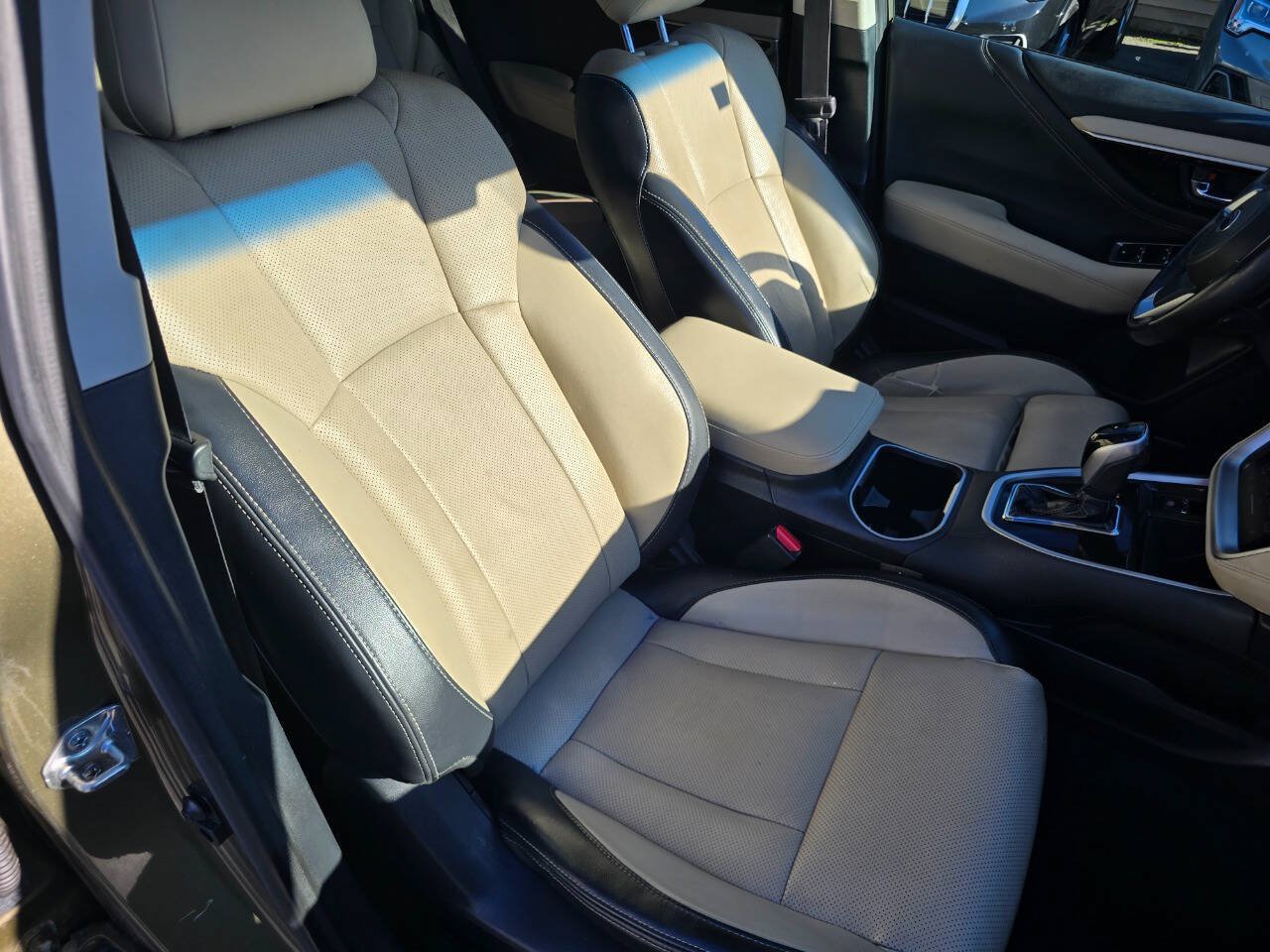Used 2020 Subaru Outback Limited w/ Popular Package #2 AWD/4WD image 33