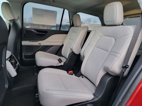 New 2026 Lincoln Aviator AWD image 20