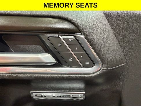 Used 2026 GMC Sierra 1500 Denali w/ Denali Reserve Package AWD/4WD image 4
