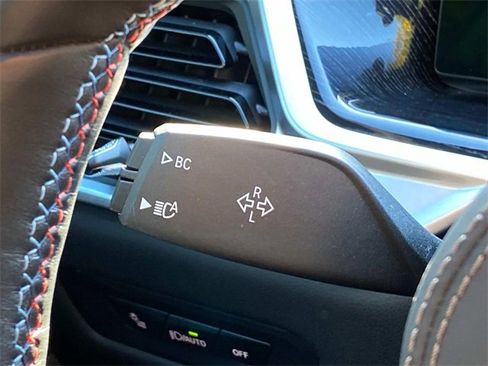 Used 2025 BMW X5 M60i w/ Executive Package image 22