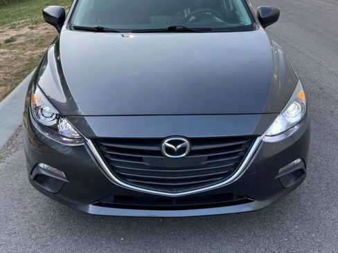 Used 2016 MAZDA MAZDA3 i Sport w/ Preferred Equipment Package FWD image 2