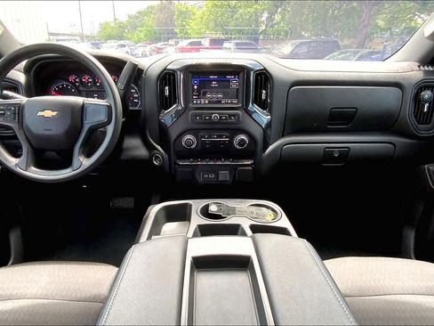 Used 2022 Chevrolet Silverado 1500 Custom image 15