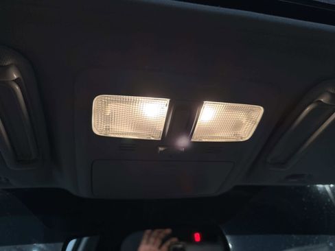 Used 2015 Subaru Forester 2.5i Touring w/ Popular Package #2 image 28