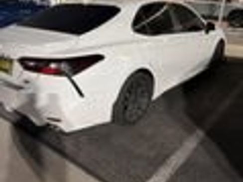 Used 2023 Toyota Camry SE image 10