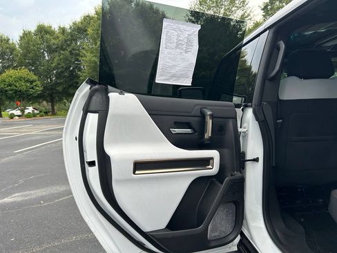 Used 2025 GMC Hummer EV 2X w/ LPO, Dark Essentials Package AWD/4WD image 65