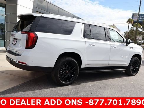 New 2026 GMC Yukon XL Elevation image 9