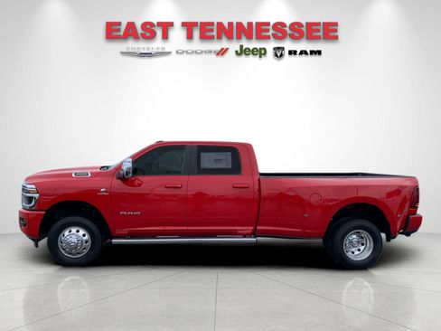 New 2026 RAM 3500 Laramie w/ Max Tow Package image 6
