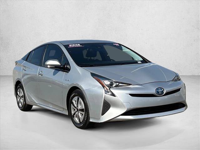 Used 2017 Toyota Prius Three w/ Carpet Mat Package FWD image 3