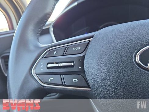 Used 2019 Hyundai Santa Fe SEL AWD/4WD image 16