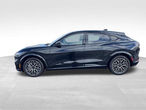 Used 2024 Ford Mustang Mach-E Premium image 2