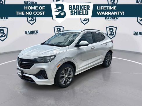 Used 2022 Buick Encore GX Preferred w/ Sport Touring Package FWD image 5