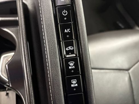 Used 2021 Chevrolet Corvette Stingray Coupe w/ Battery Protection Package RWD image 16
