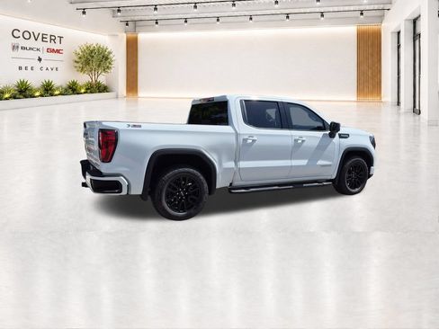 Used 2022 GMC Sierra 1500 Elevation w/ Elevation Premium Package AWD/4WD image 15