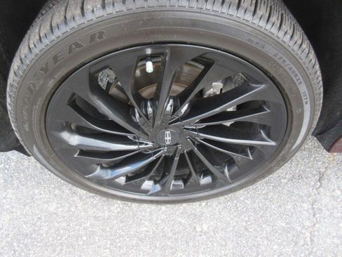 Used 2023 Lincoln Aviator Black Label w/ Jet Package image 9