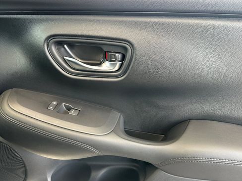 New 2026 Honda HR-V LX image 19