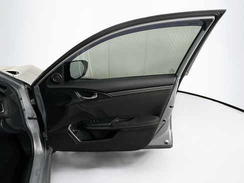 Used 2019 Honda Civic EX image 30