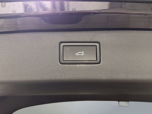 New 2026 Volkswagen Tiguan SE AWD/4WD image 38