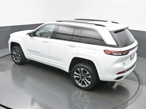 Used 2022 Jeep Grand Cherokee Overland image 45