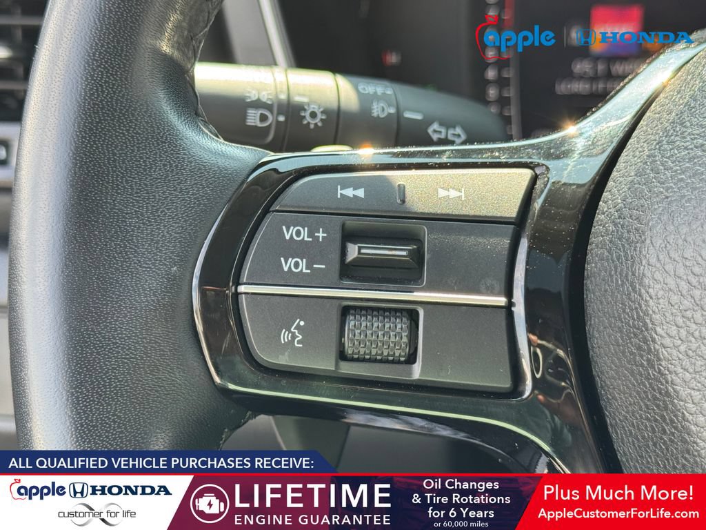 Used 2023 Honda Pilot Elite image 26