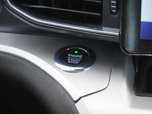 Used 2021 Ford Explorer XLT w/ Equipment Group 202A image 38