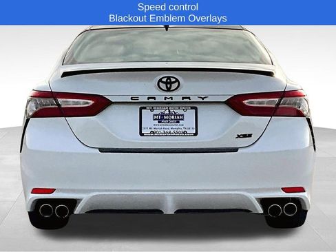 Used 2019 Toyota Camry XSE image 6