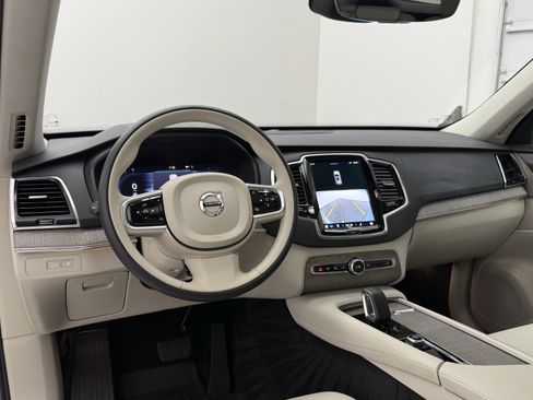 Used 2023 Volvo XC90 T8 Plus w/ Protection Package Premier AWD/4WD image 21