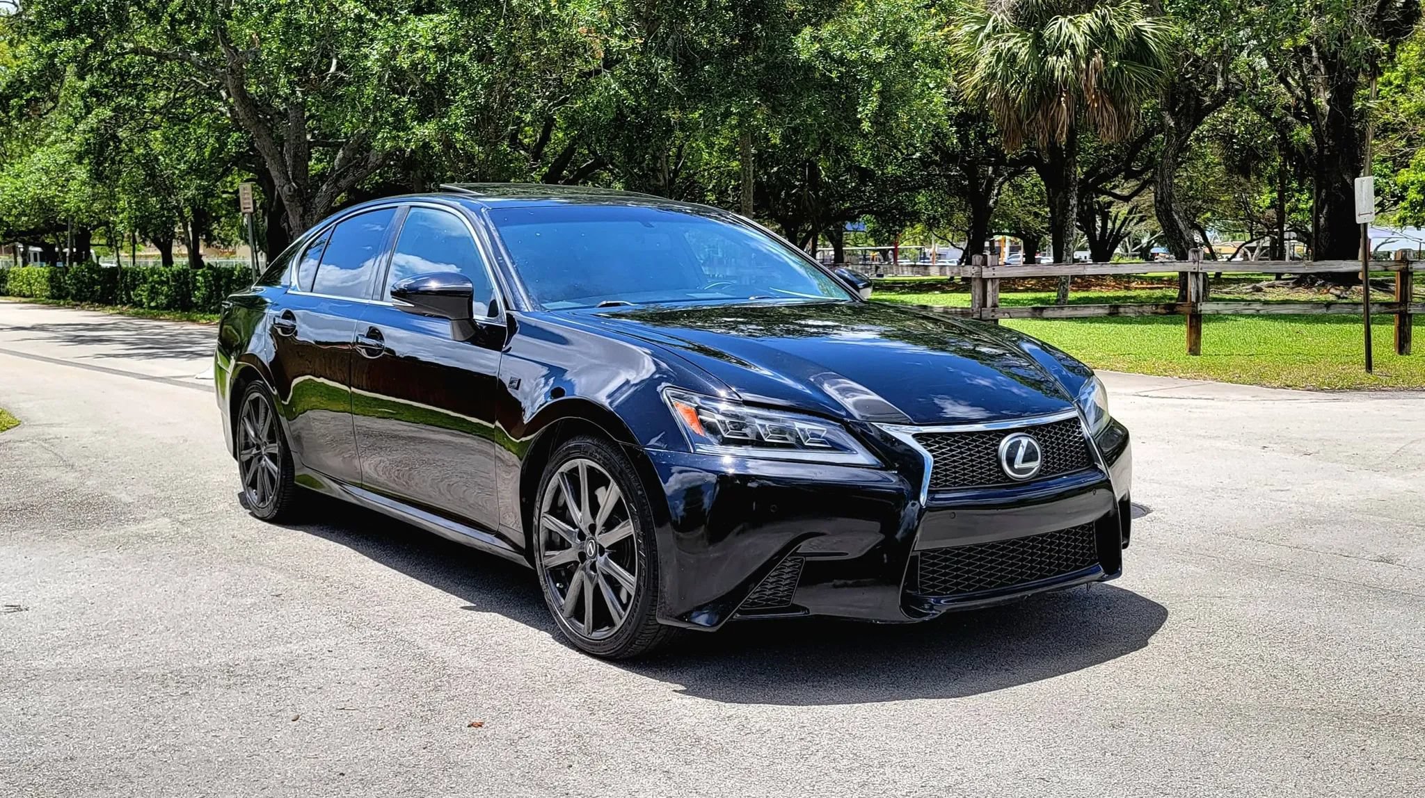 Used 2015 Lexus GS 350 w/ F Sport Package RWD image 3