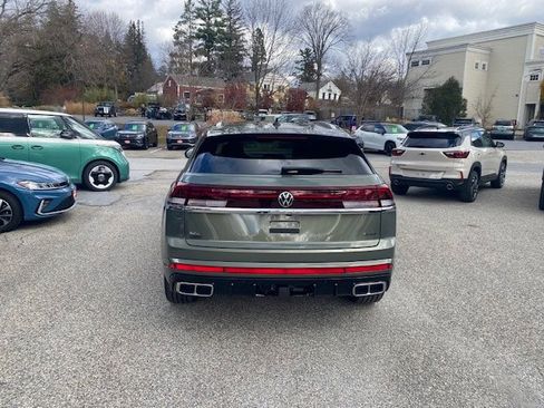 New 2026 Volkswagen Atlas Cross Sport SEL Premium R-Line image 5