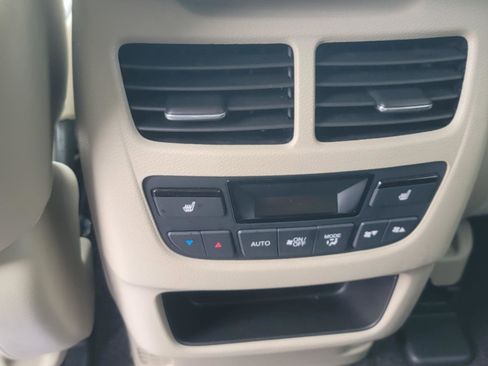 Used 2017 Acura MDX SH-AWD w/ Advance Package image 28