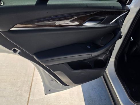 Used 2023 BMW X3 xDrive30i image 12