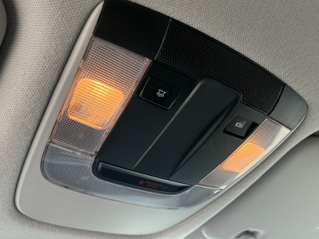 Used 2023 Kia Seltos LX AWD/4WD image 32