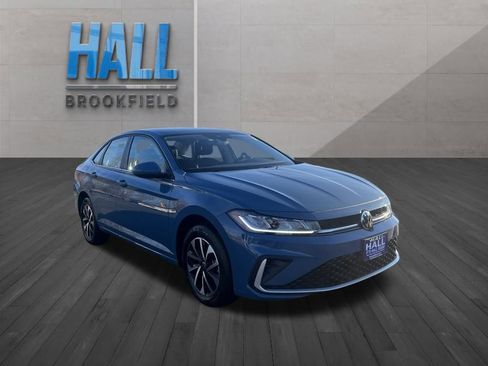 Certified 2025 Volkswagen Jetta S image 8