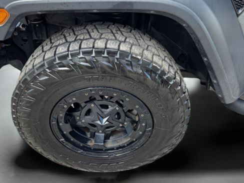 Used 2018 Jeep Wrangler Unlimited Sport S AWD/4WD image 29