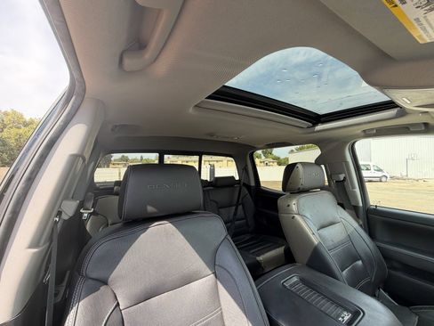 Used 2018 GMC Sierra 1500 Denali AWD/4WD image 17