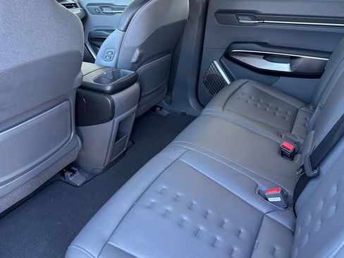 Certified 2024 Kia EV9 Wind AWD/4WD image 15