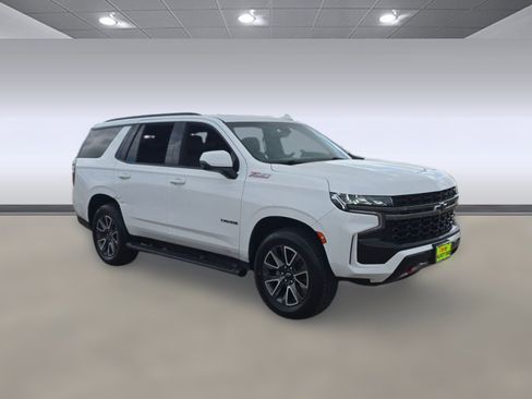 Used 2022 Chevrolet Tahoe Z71 w/ Luxury Package image 7