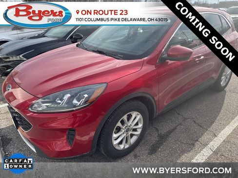 Used 2020 Ford Escape SE image 1